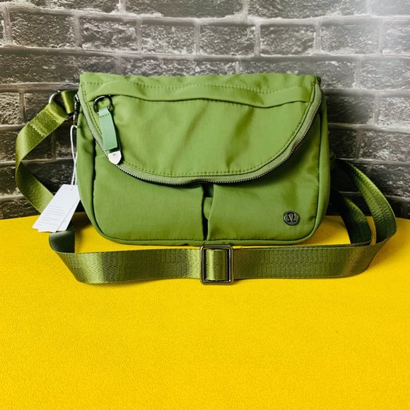 lululemon athletica Bags Lululemon Crossbody Bag 5l Green Color